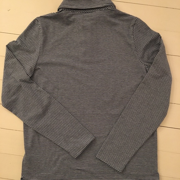 Vineyard Vines Boys L/S Polo - Size M (12-14) - Picture 6 of 6